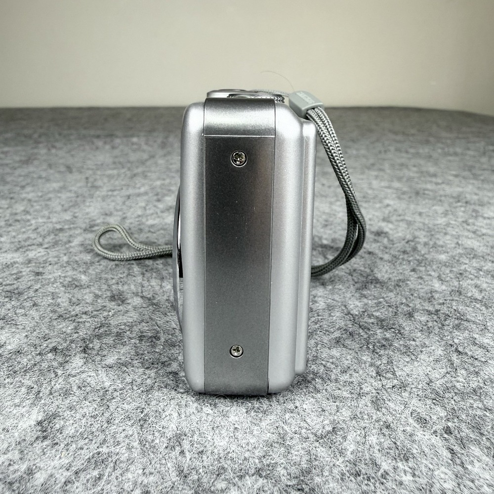 SAMSUNG Digimax S600, 6MP Compact Digital Camera Silver, Tested & Working - Picture 5 of 11
